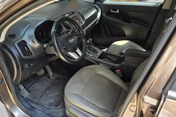 کیا اسپورتیج 4 سیلندر فول 2400cc - 2012
