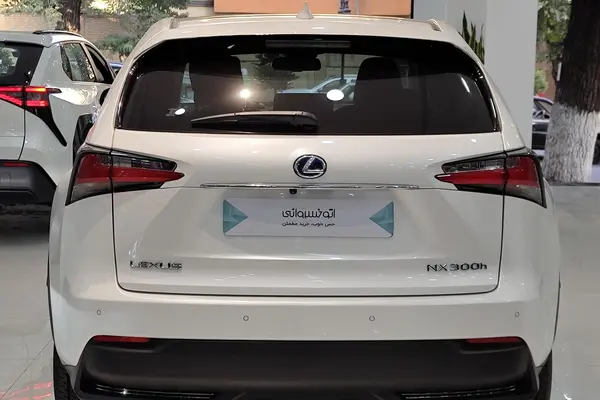 لکسوس NX هیبرید 300H - 2017