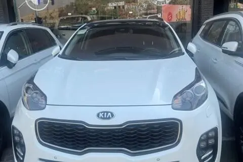 کیا اسپورتیج 4 سیلندر 2400cc GTLine - 2017