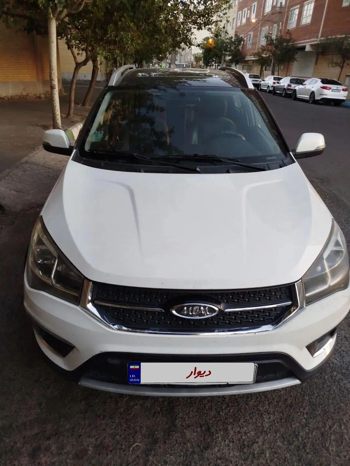 خودرو ام وی ام، X22 آگهی ann_20300803