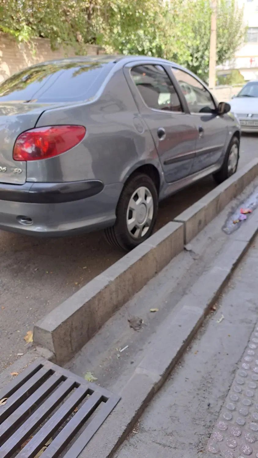 پژو ۲۰۶ صندوق دار v9 - 1386