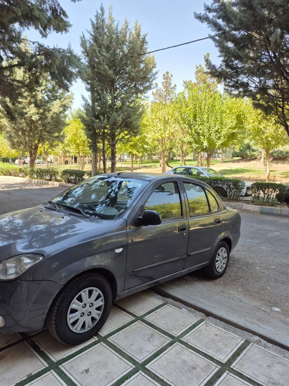 تیبا صندوق دار SX - 1396