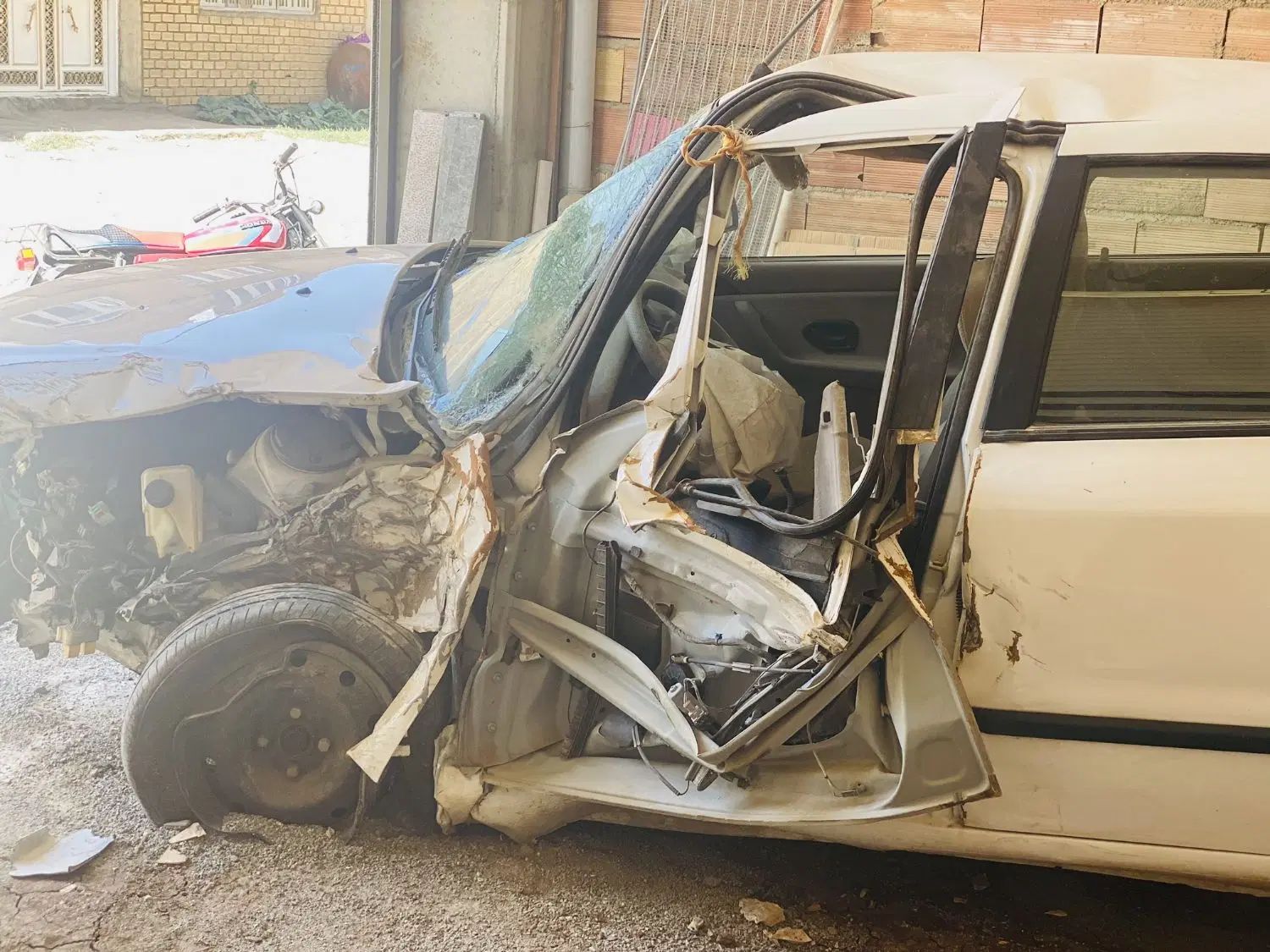 سمند LX XU7 - 1397