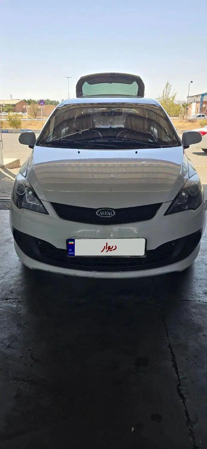 ام وی ام 315 هاچ بک اسپرت لاکچری - 1395