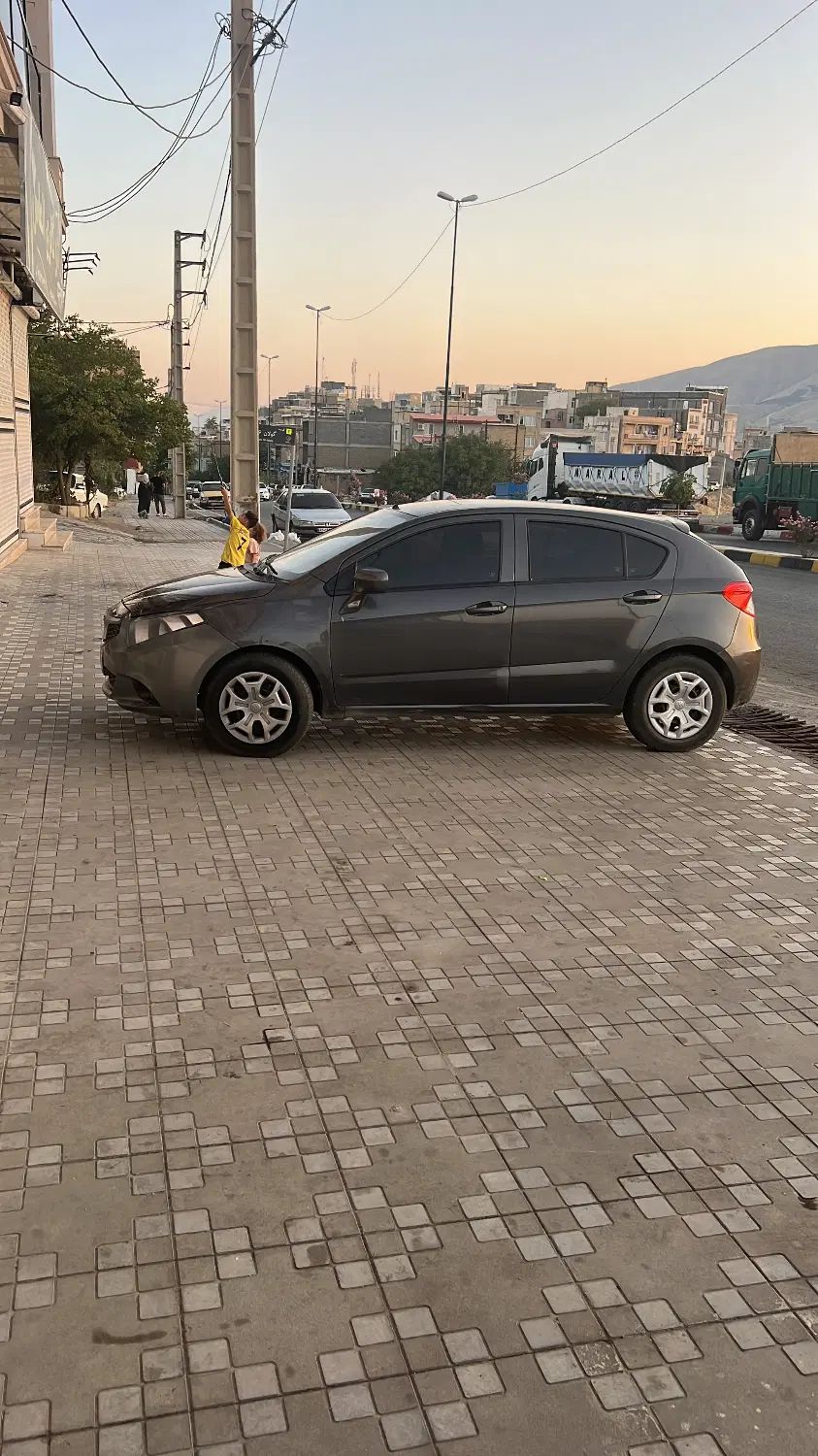 خودرو برلیانس، H220 آگهی ann_20301391