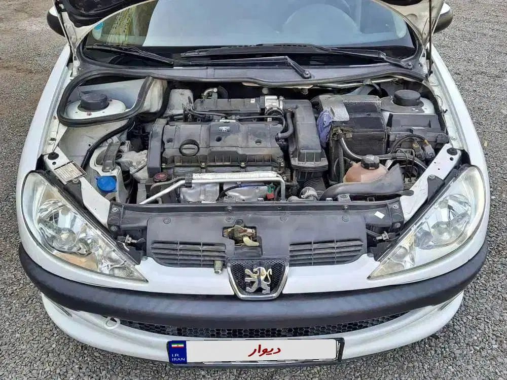 پژو ۲۰۶ صندوق دار v8 - 1397