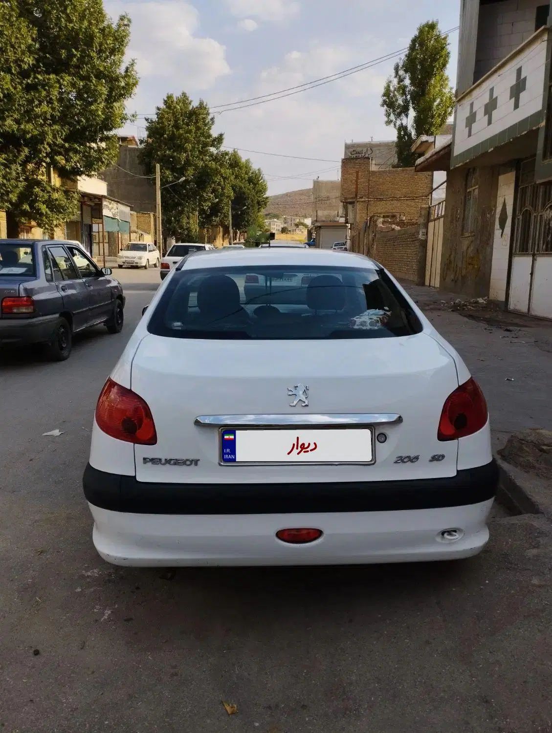 پژو ۲۰۶ صندوق دار v8 - 1395