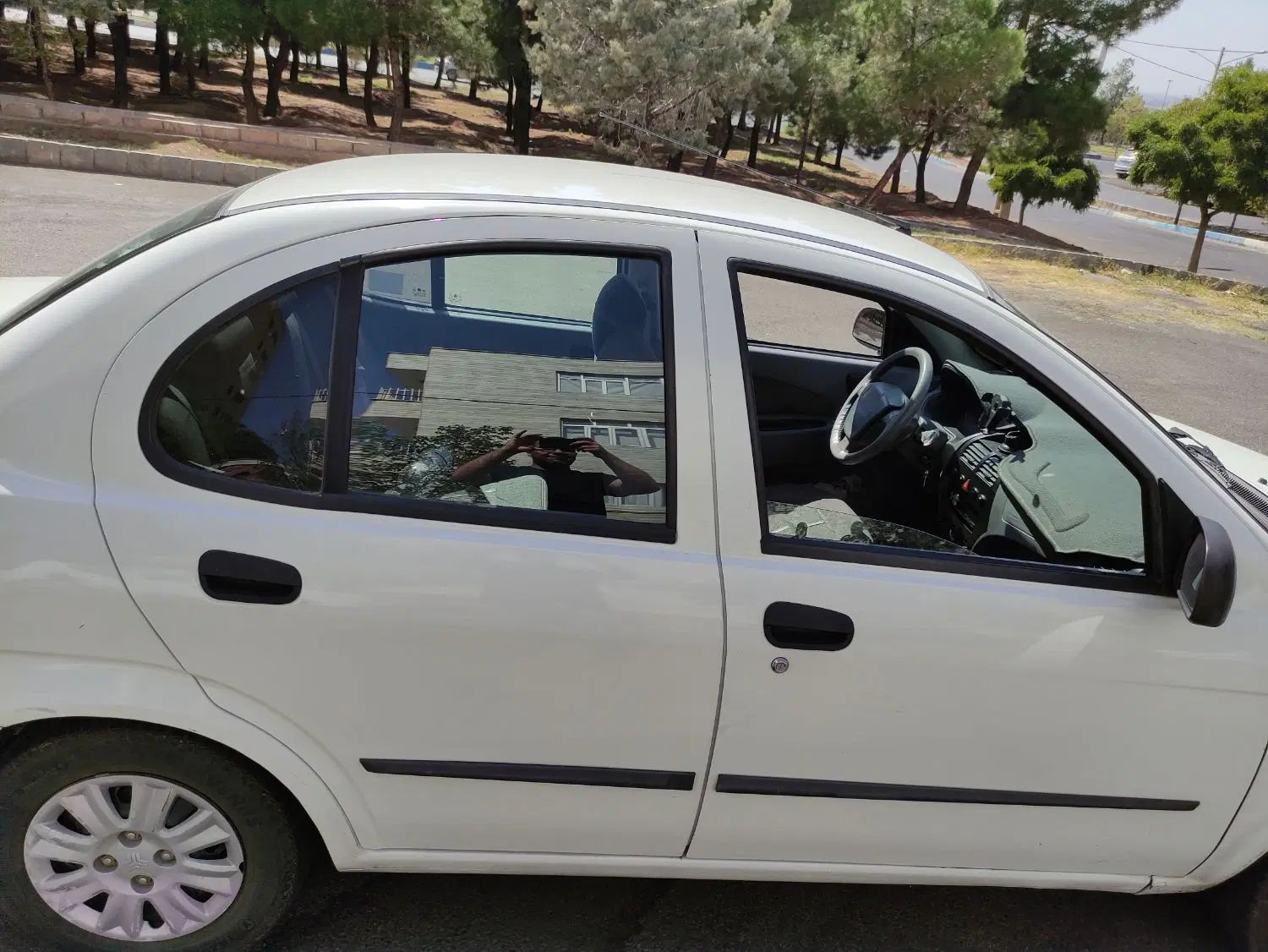 تیبا صندوق دار SX - 1400