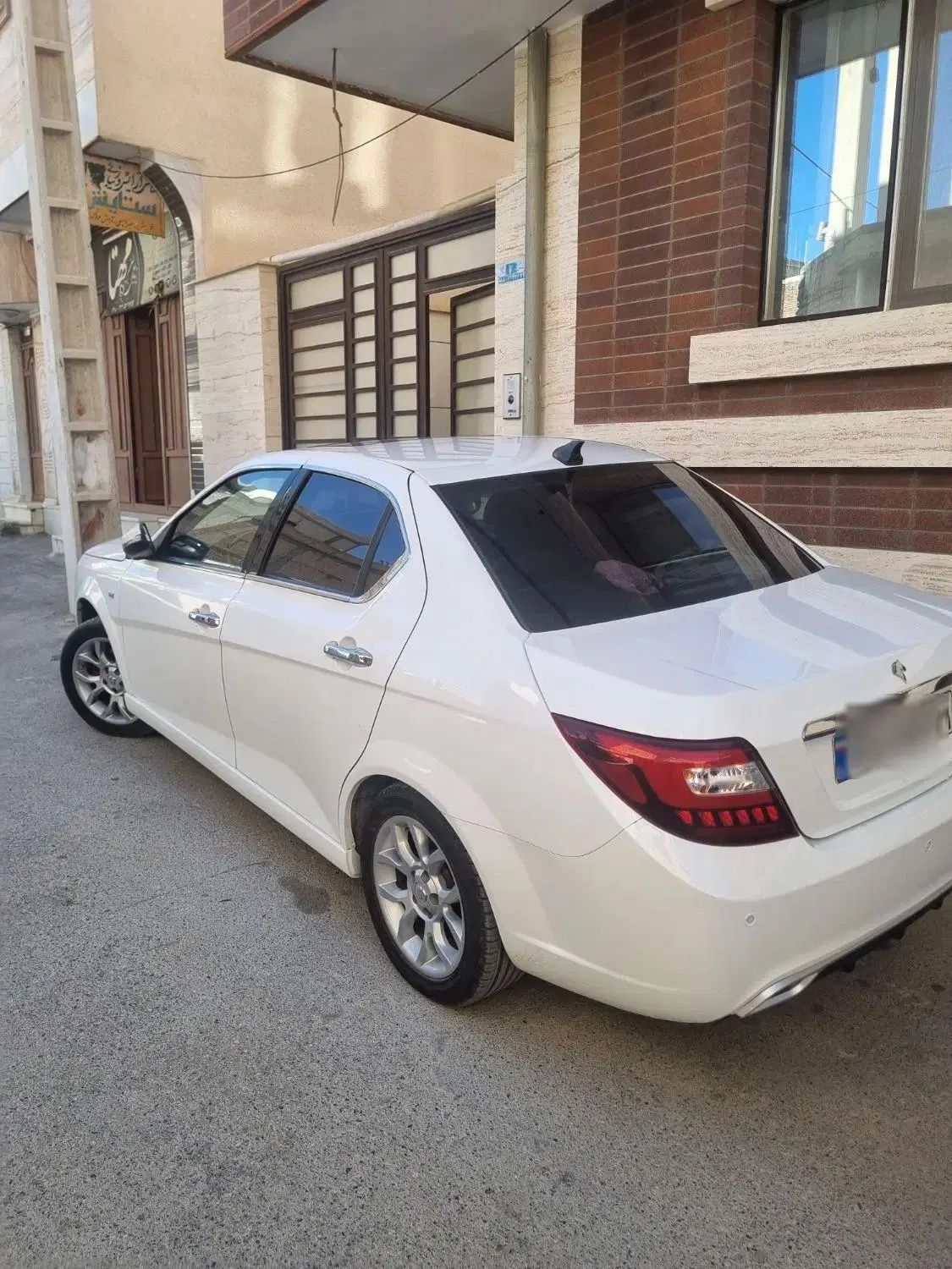 دنا پلاس توربو اتوماتیک - 1403