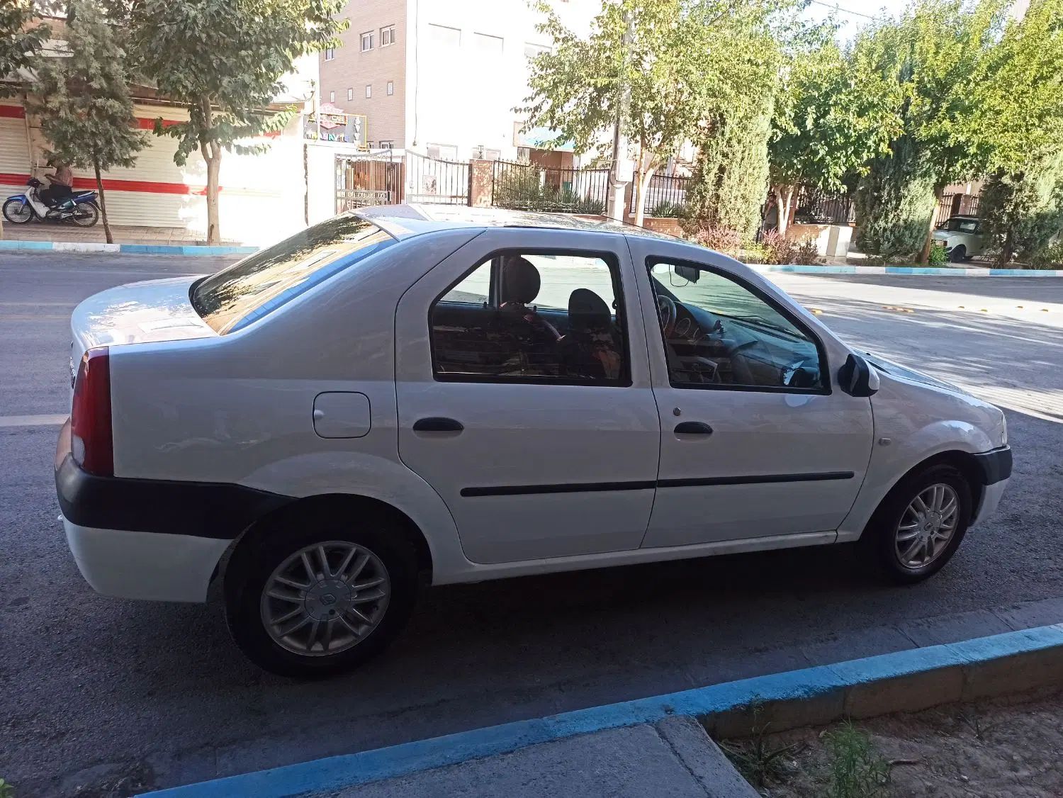 رنو تندر 90 E2 - 1395