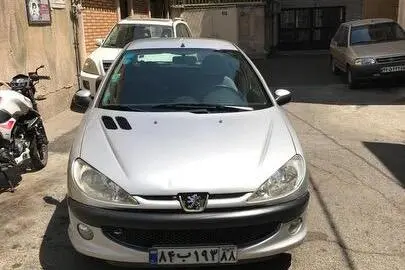 خودرو پژو، ۲۰۶ صندوق دار آگهی ann_20302594