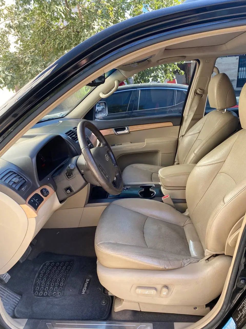 کیا موهاوی فول v8 - 2010