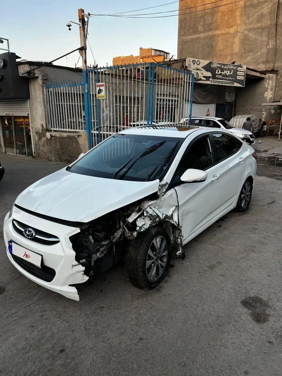 هیوندای اکسنت 1.6 لیتر بلو - 2015