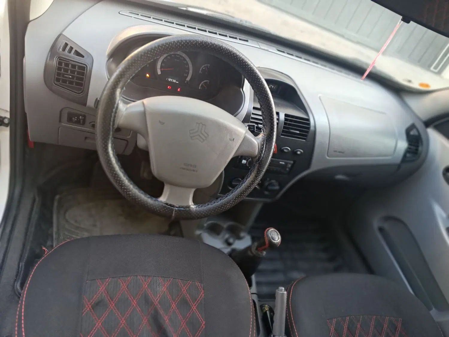 تیبا صندوق دار SX - 1399