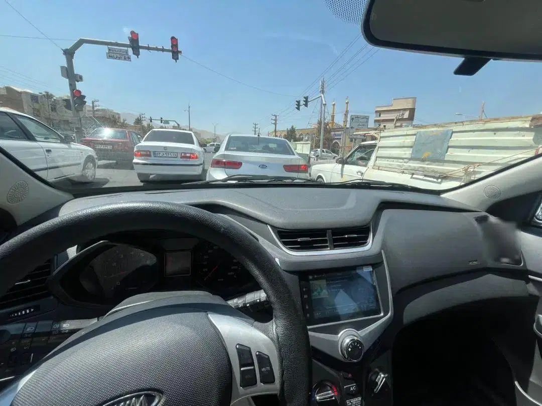 ام وی ام 315 هاچ بک جدید دنده‌ای - 1396