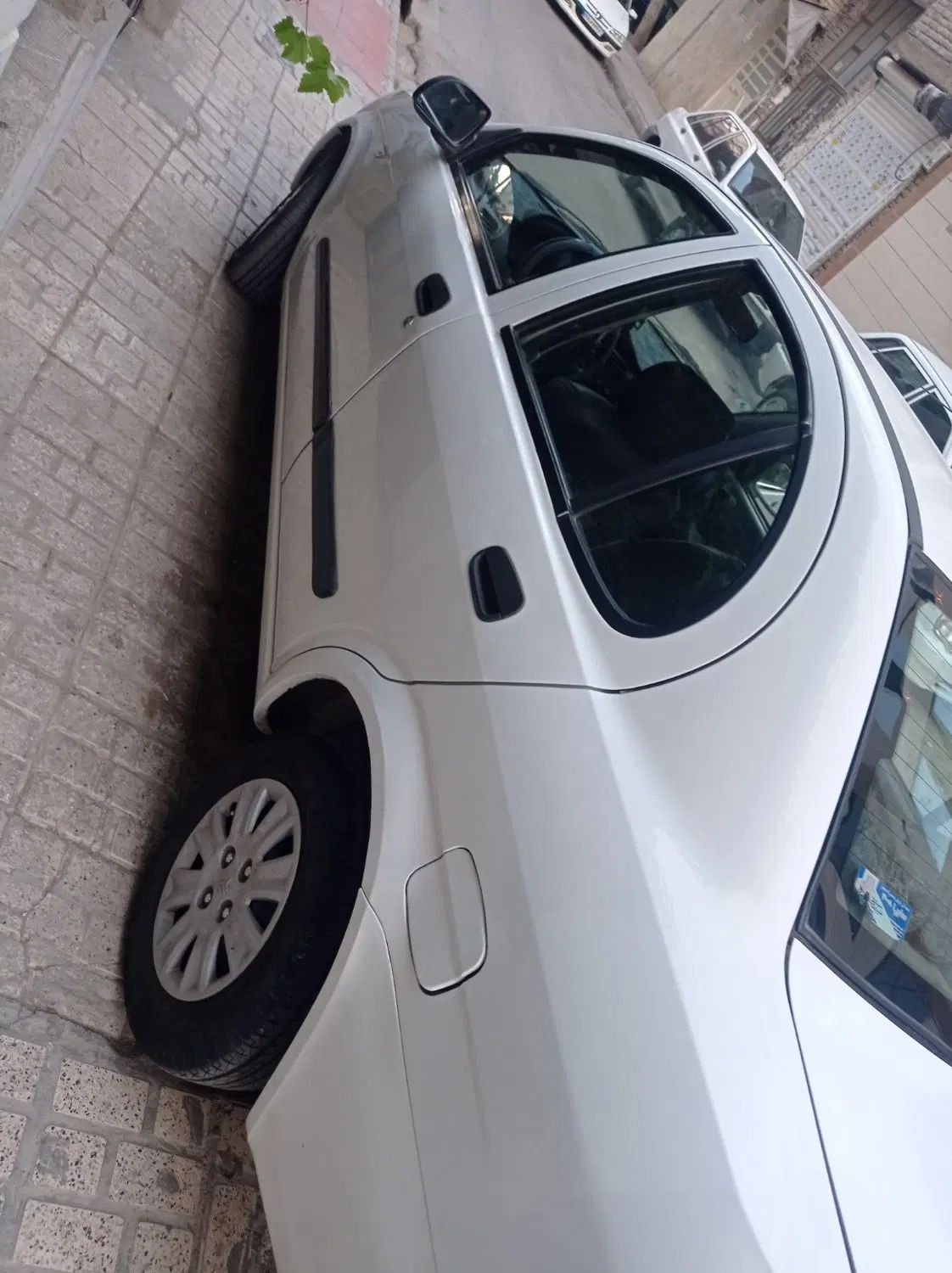 تیبا صندوق دار SL - 1390