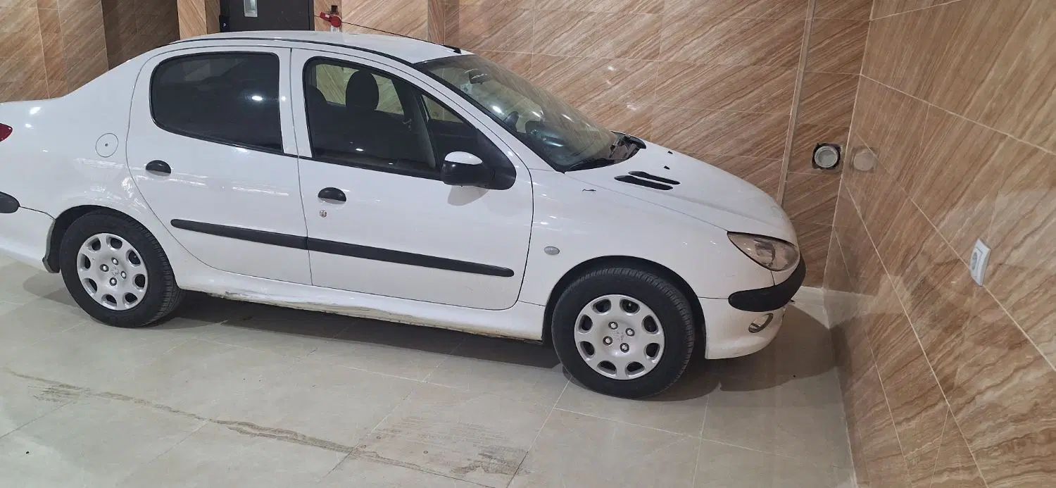 پژو ۲۰۶ صندوق دار v8 - 1391