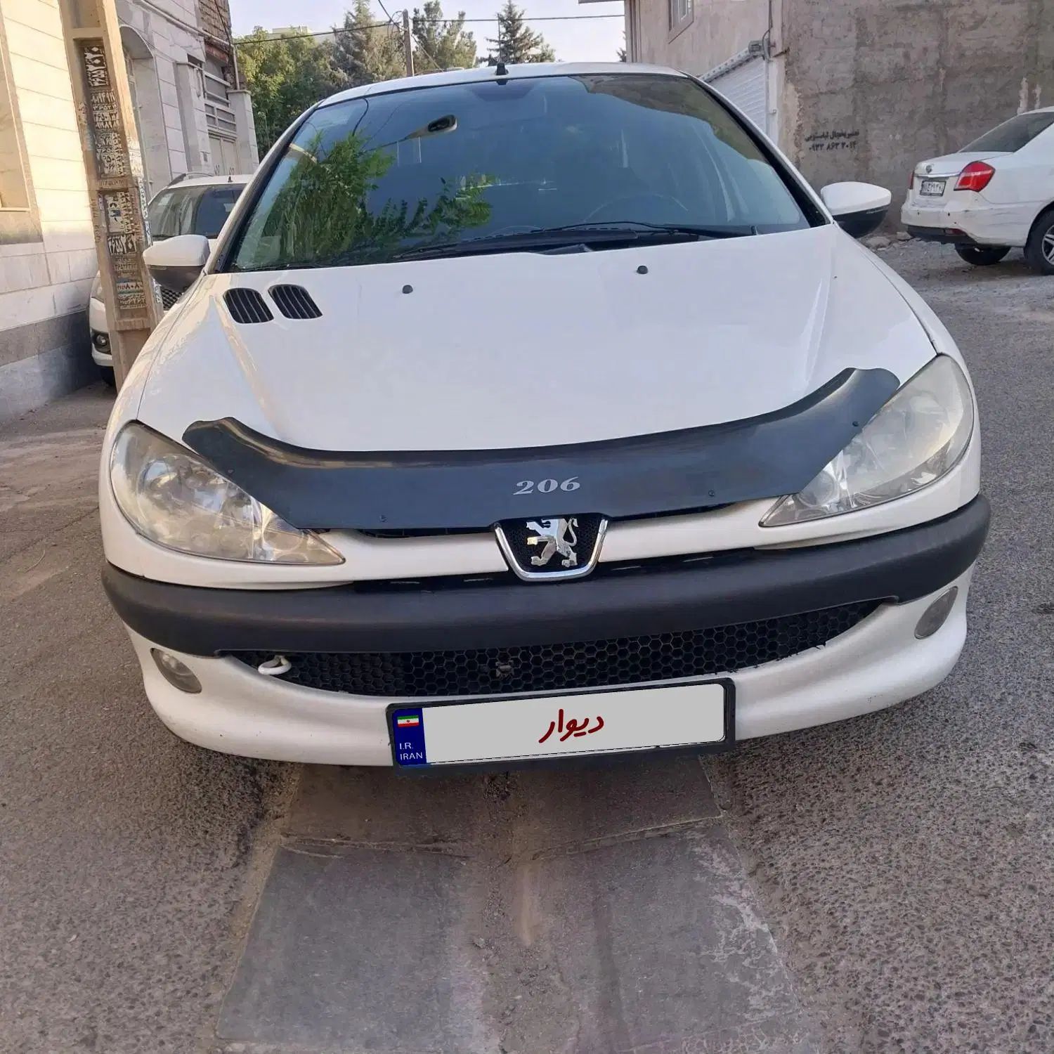 پژو ۲۰۶ صندوق دار v8 - 1396