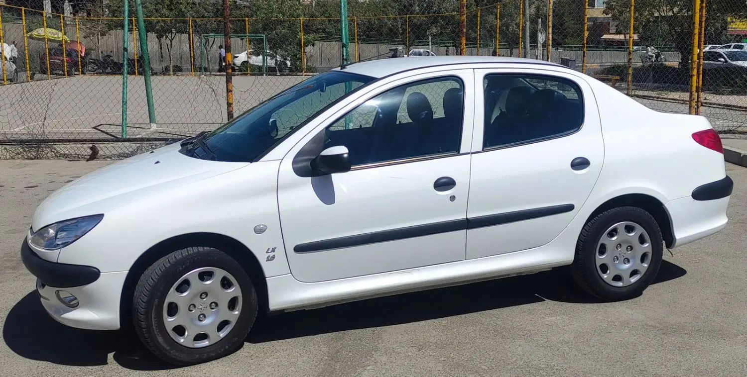 پژو ۲۰۶ صندوق دار v8 - 1399