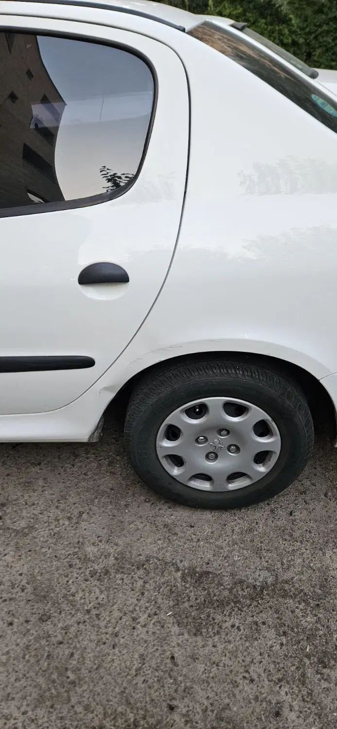 پژو ۲۰۶ صندوق دار v8 - 1399