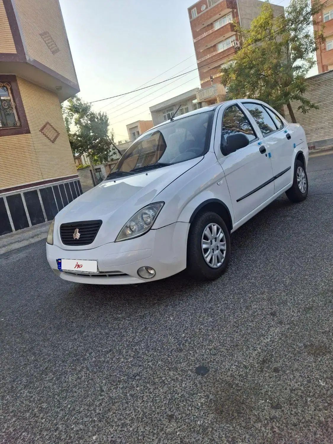 تیبا صندوق دار SX - 1396