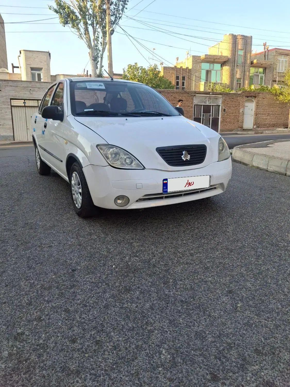 تیبا صندوق دار SX - 1396