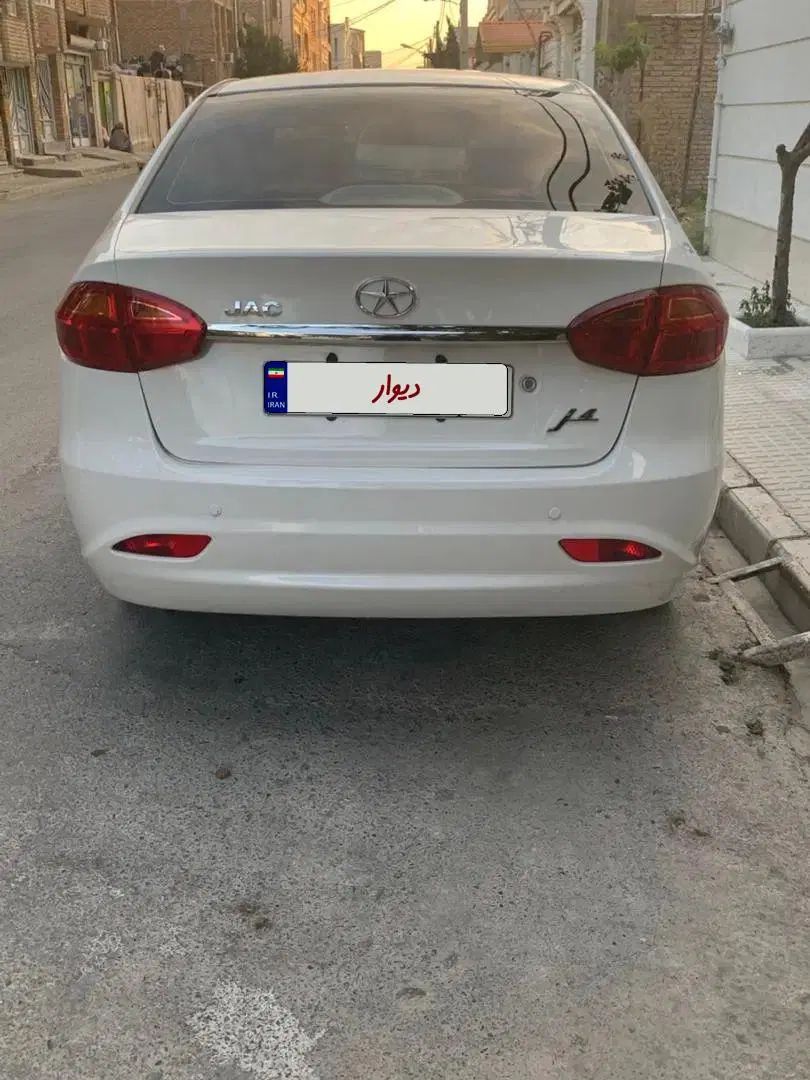 جک J4 اتوماتیک ساده - 1401