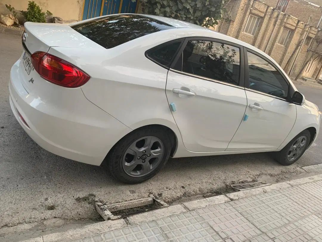 جک J4 اتوماتیک ساده - 1401
