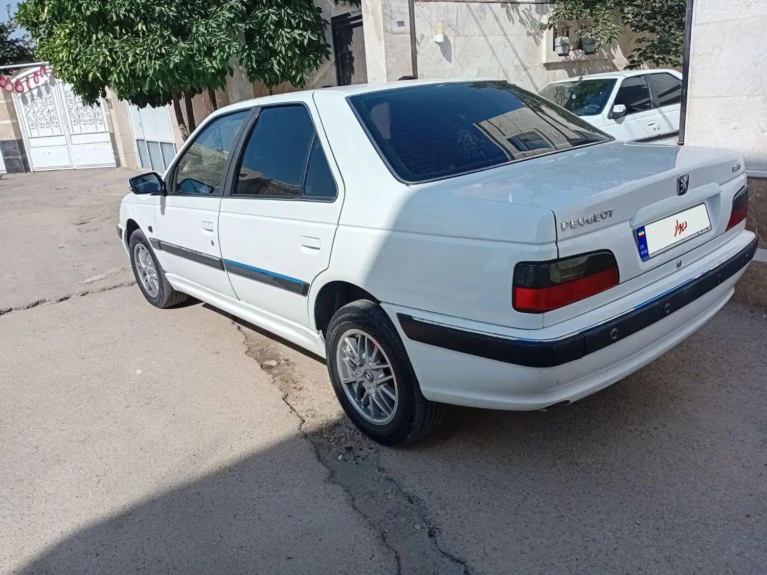 پژو پارس سال - 1394