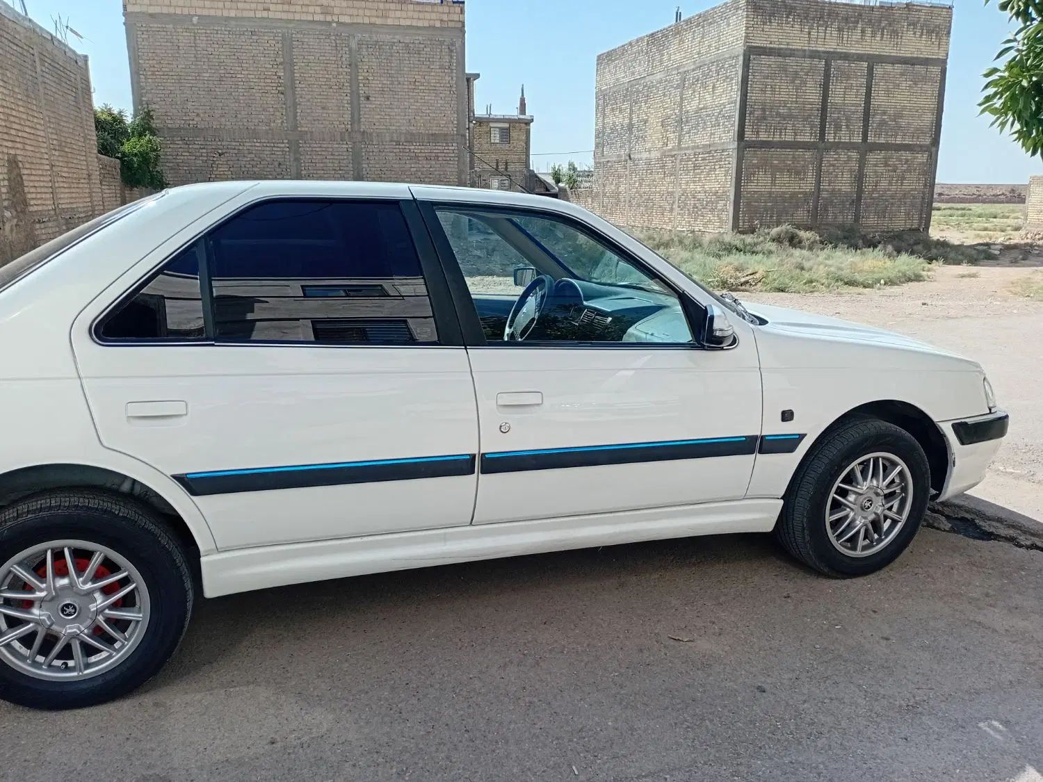 پژو پارس سال - 1394