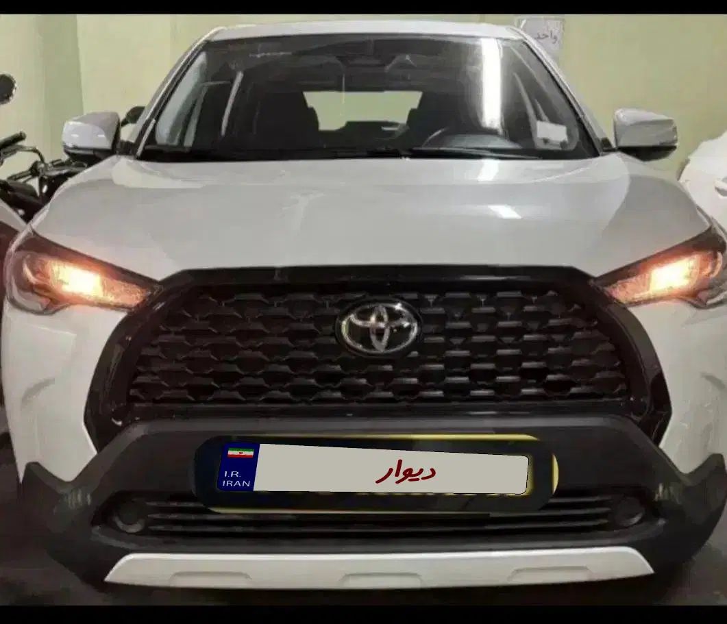تویوتا کرولا کراس XG10 - چهارچرخ محرک - 2025