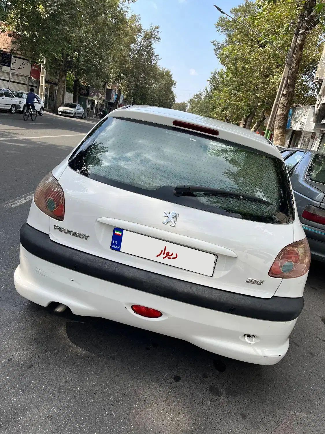 پژو 206 تیپ 2 - 1395