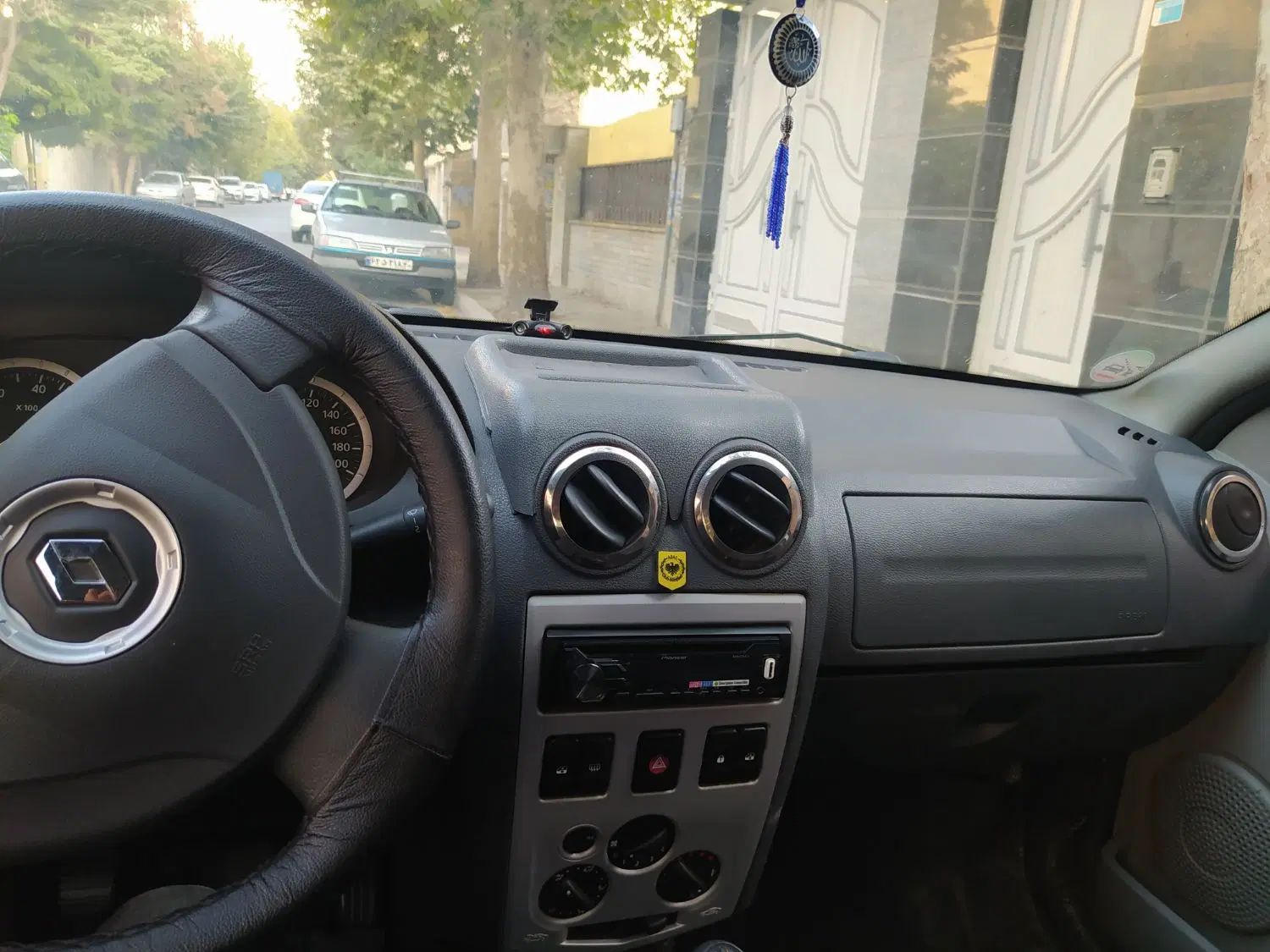 رنو تندر 90 E2 - 1395