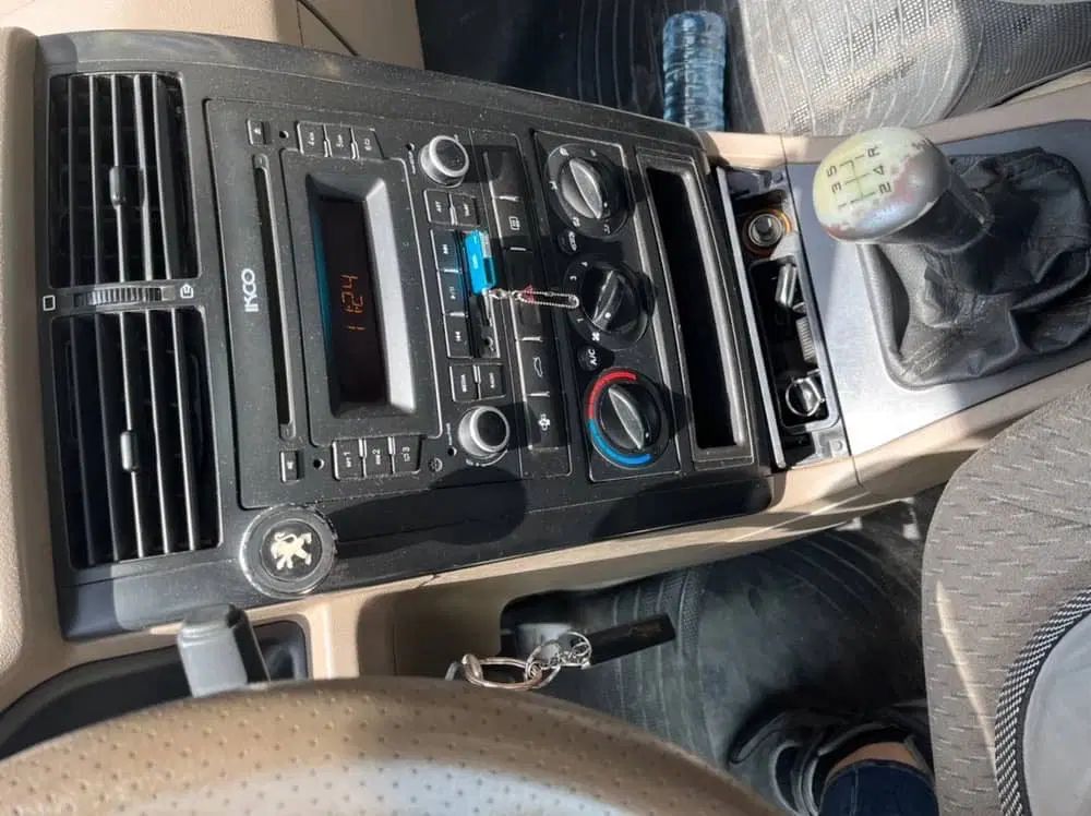 پژو 405 SLX بنزینی TU5 - 1395
