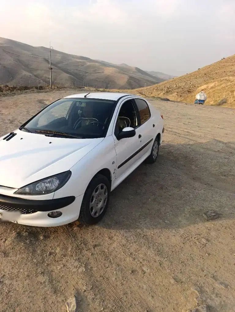 پژو ۲۰۶ صندوق دار v8 - 1394