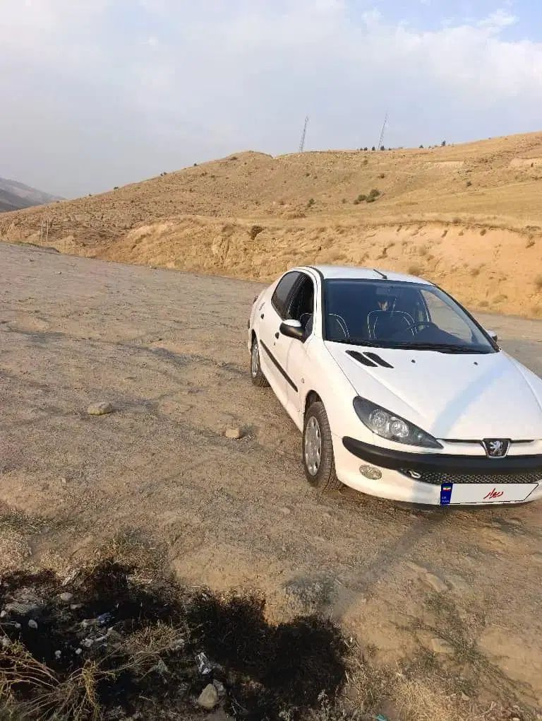پژو ۲۰۶ صندوق دار v8 - 1394