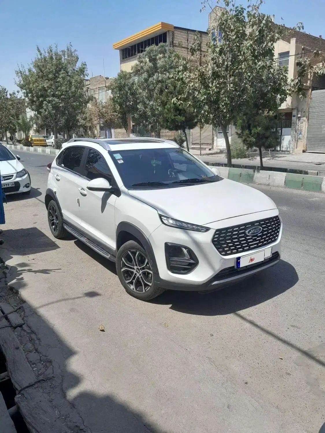ام وی ام X22 دنده ای اسپرت لاکچری - 1403