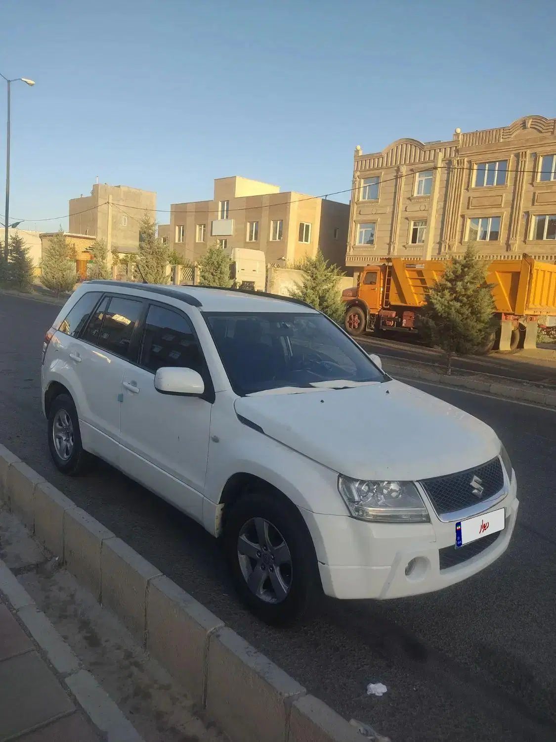 سوزوکی ویتارا ایران خودرو 2000 دنده‌ای - 1388