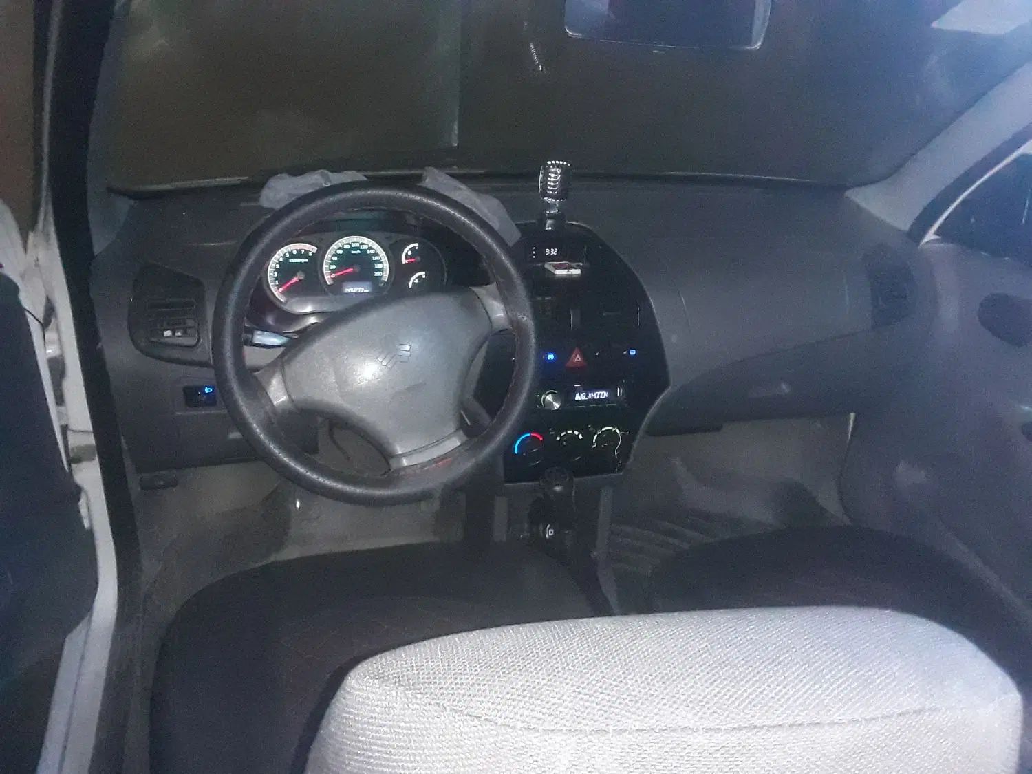تیبا صندوق دار SX - 1394