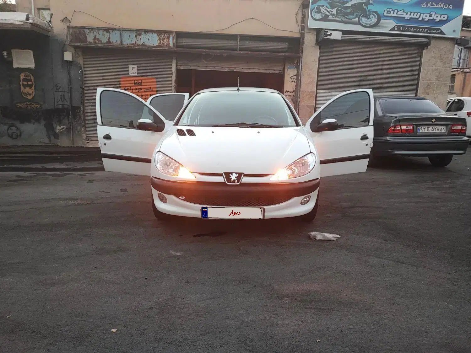 خودرو پژو، ۲۰۶ صندوق دار آگهی ann_20305117