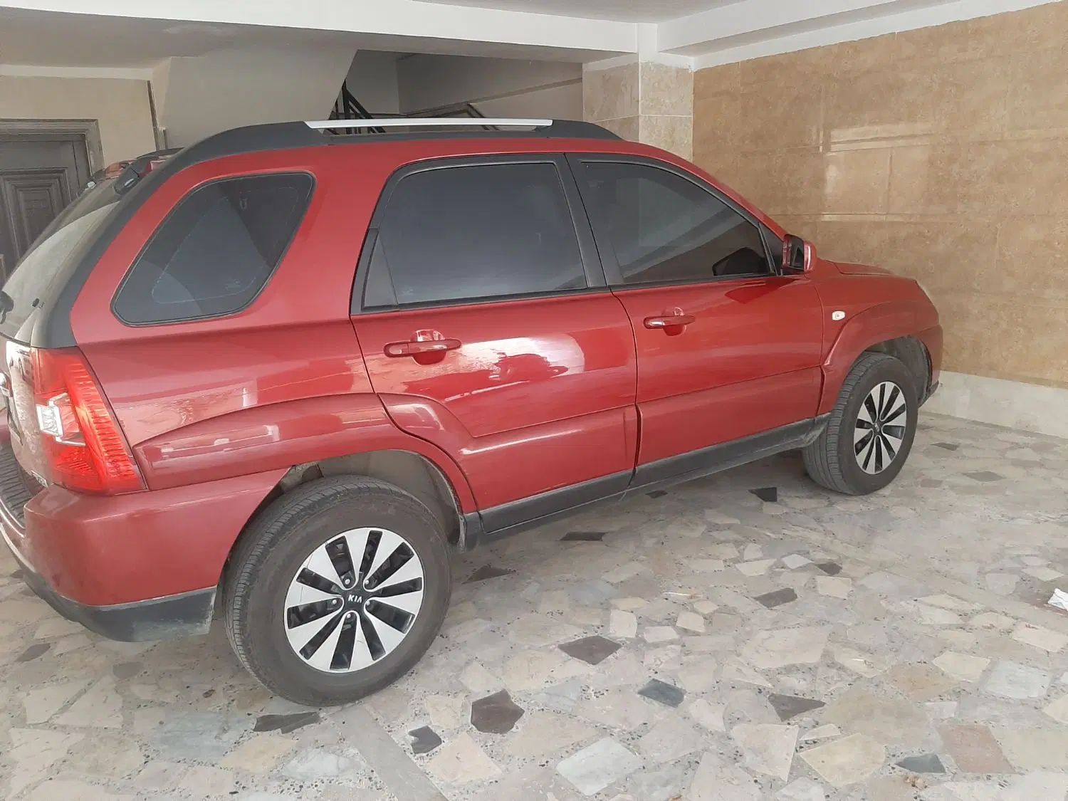 کیا اسپورتیج 6 سیلندر 2700cc - 2009