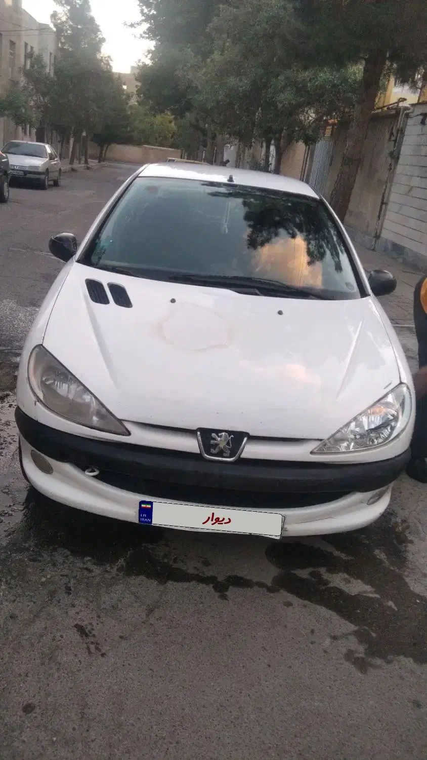 پژو ۲۰۶ صندوق دار v2 - 1390
