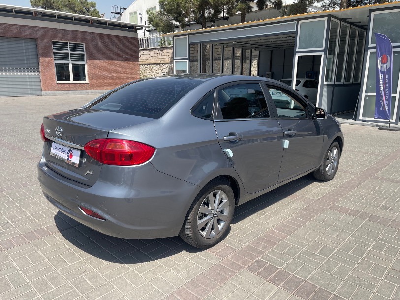 جک J4 اتوماتیک آپشنال - 1403