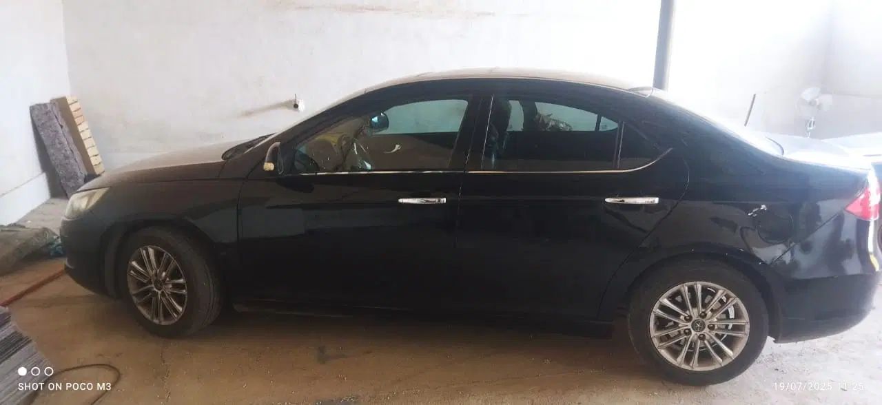 جک J4 اتوماتیک ساده - 1397