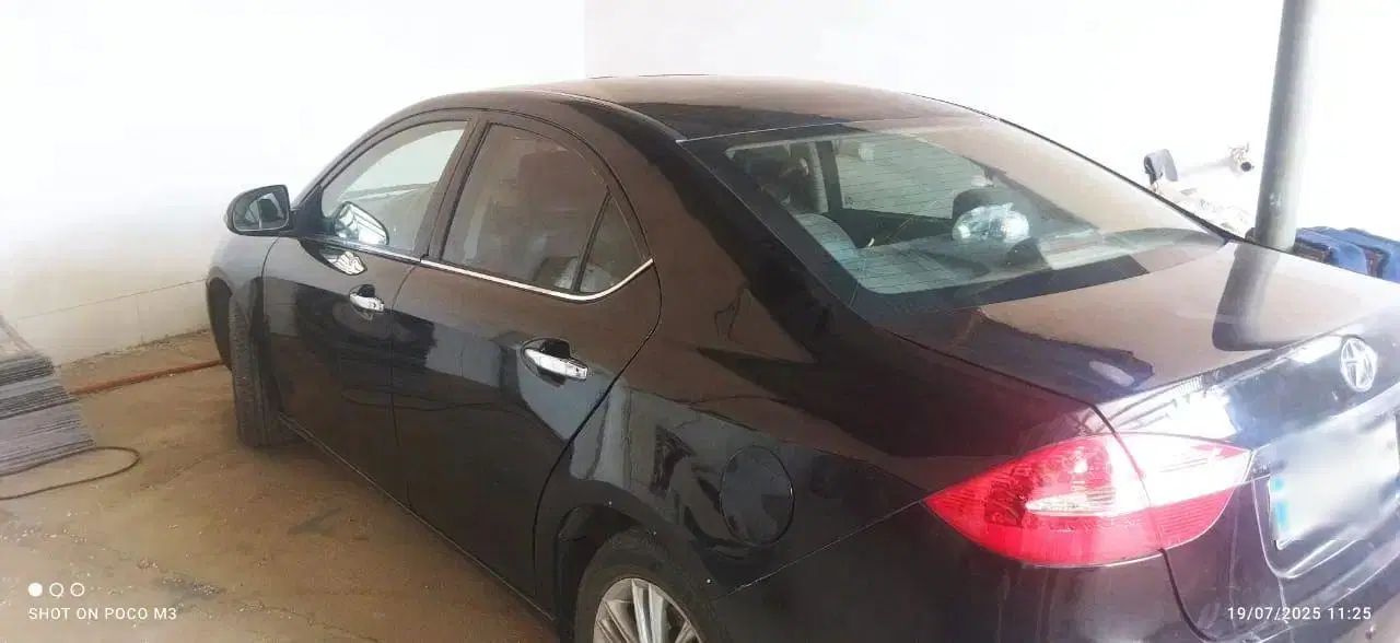 جک J4 اتوماتیک ساده - 1397