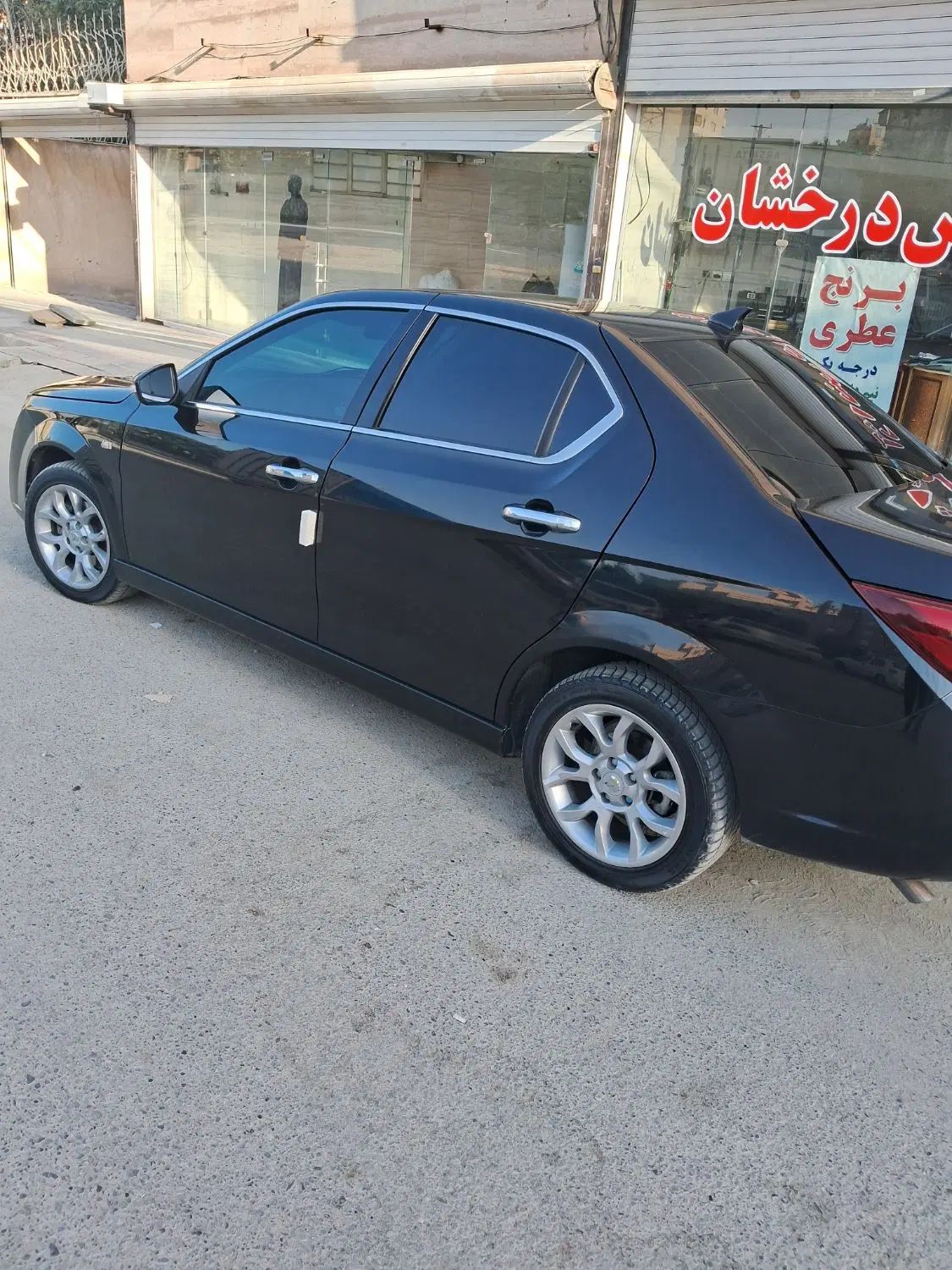 دنا پلاس توربو 6 دنده - 1400