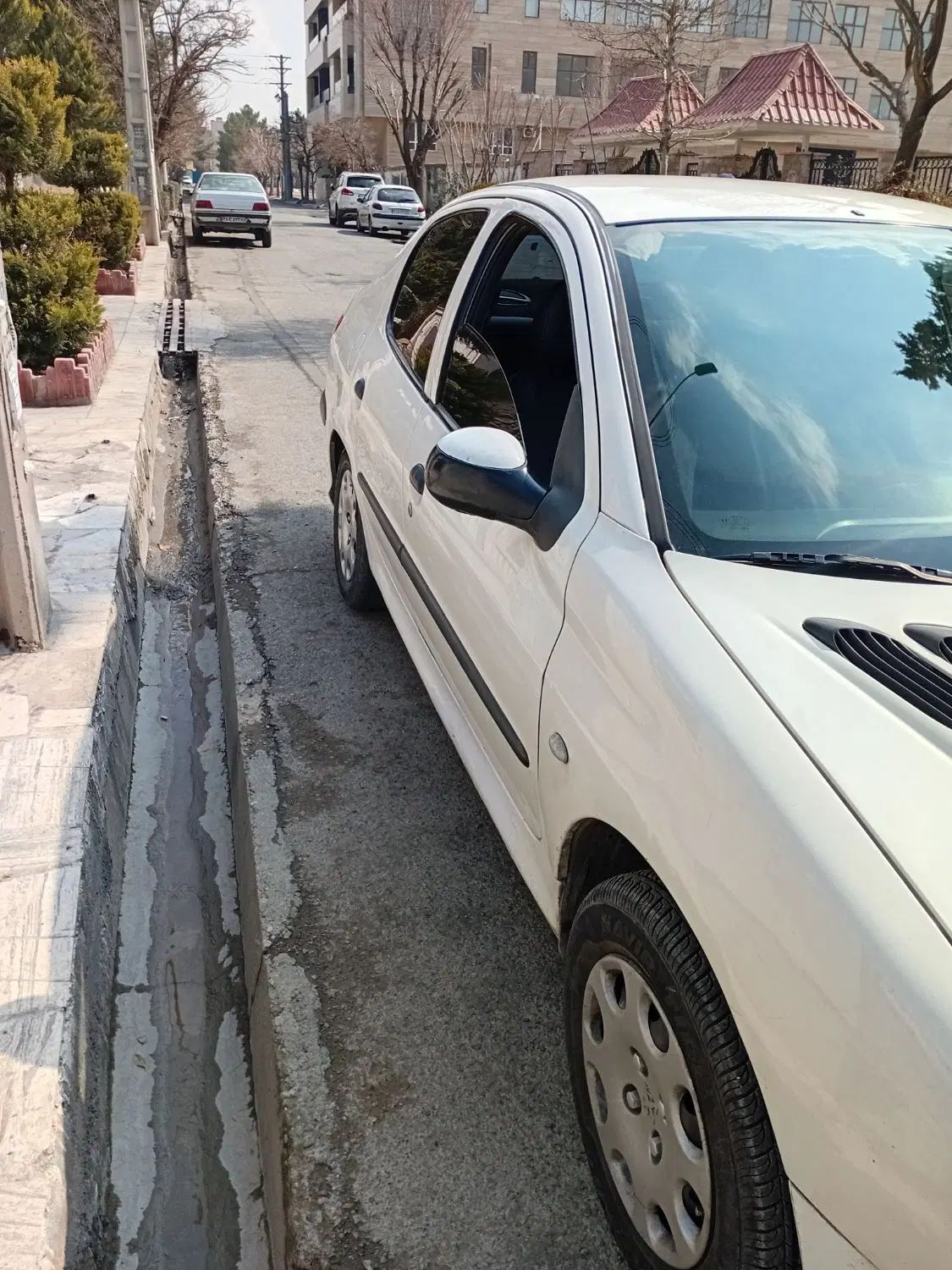 پژو ۲۰۶ صندوق دار v20 - 1388