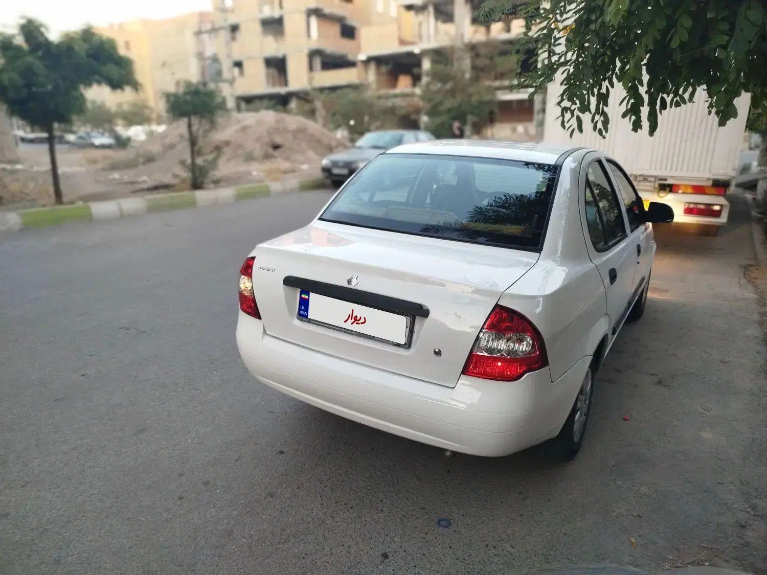 تیبا صندوق دار SX - 1394