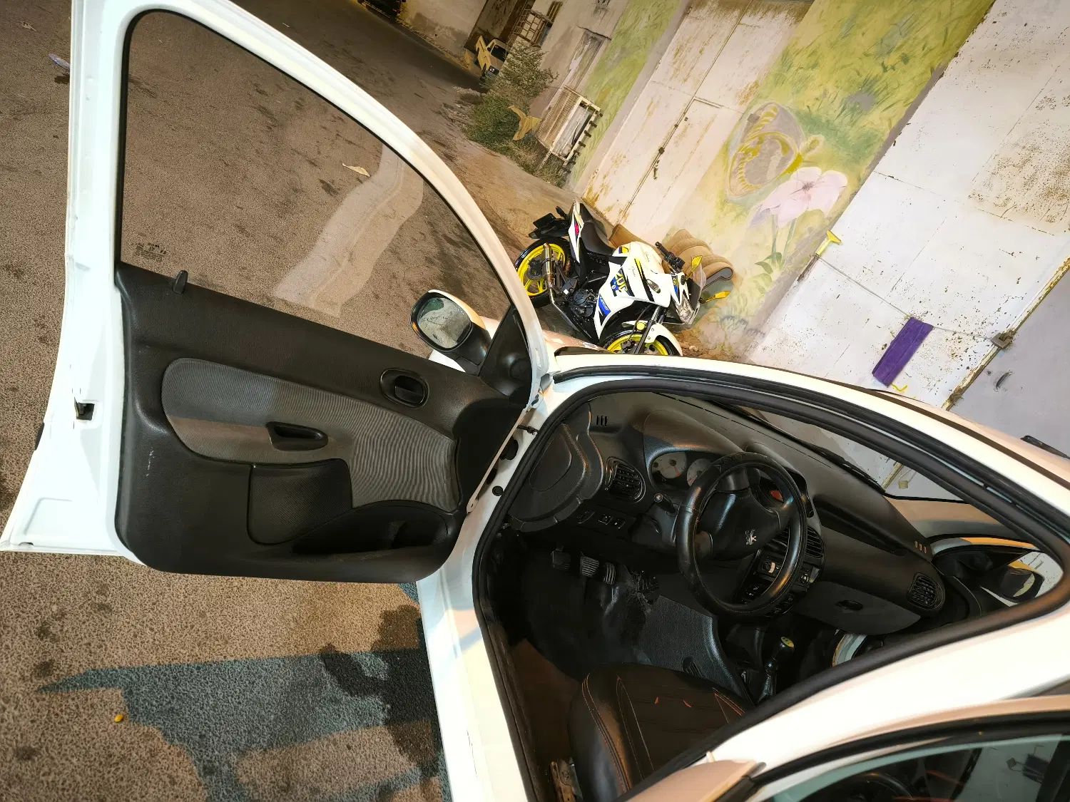 پژو ۲۰۶ صندوق دار v8 - 1394
