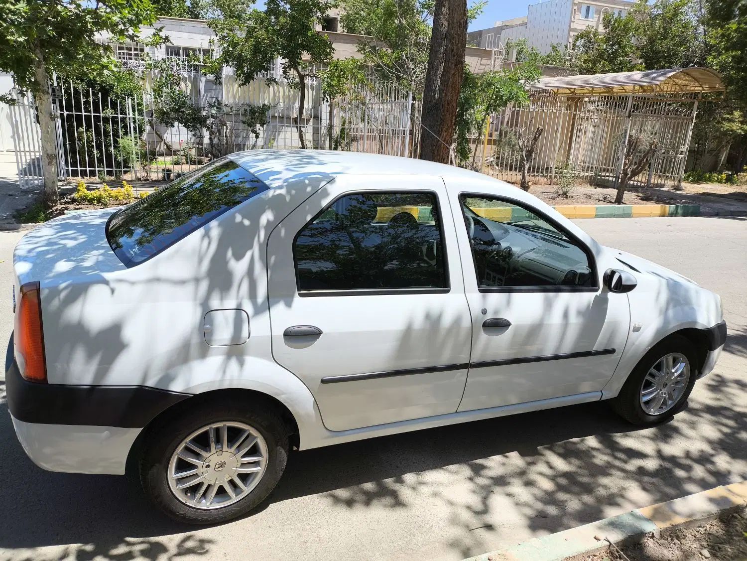 رنو تندر 90 E2 - 1395